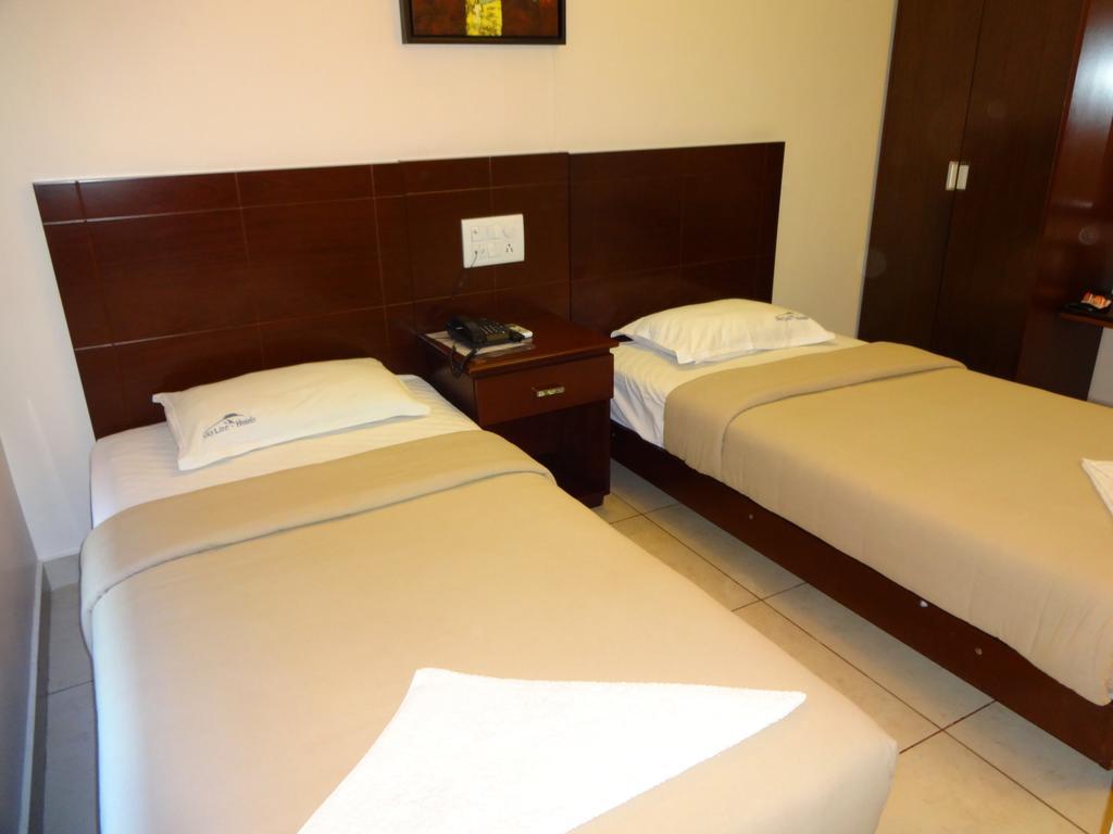 Hotel Sky Lite Coimbatore Luaran gambar