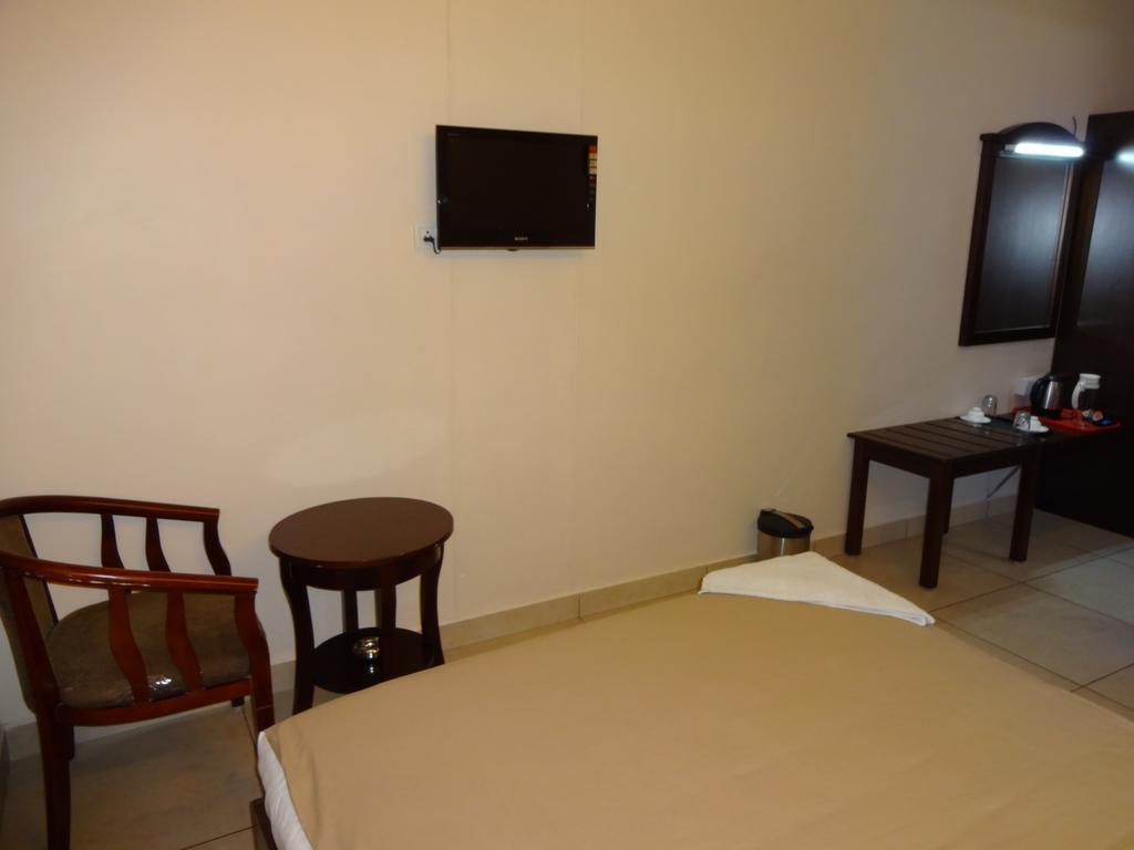 Hotel Sky Lite Coimbatore Luaran gambar